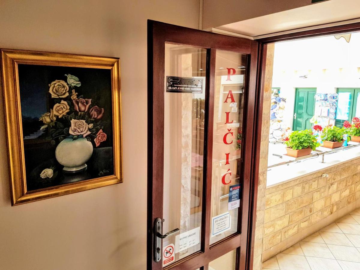 נובליה Villa Palcic מראה חיצוני תמונה