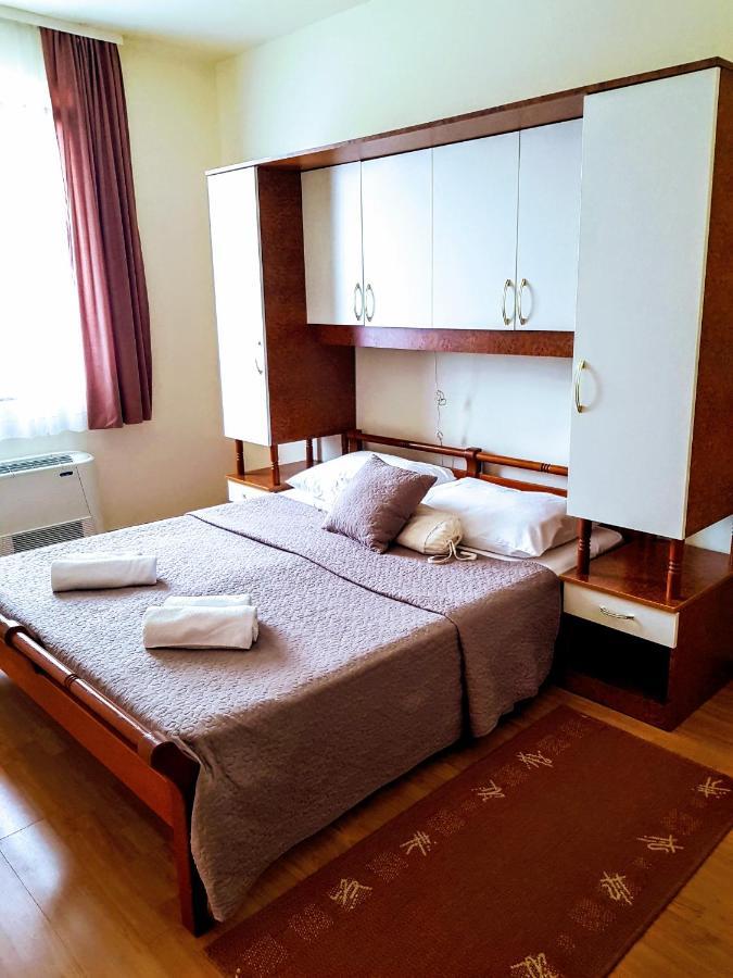נובליה Villa Palcic מראה חיצוני תמונה
