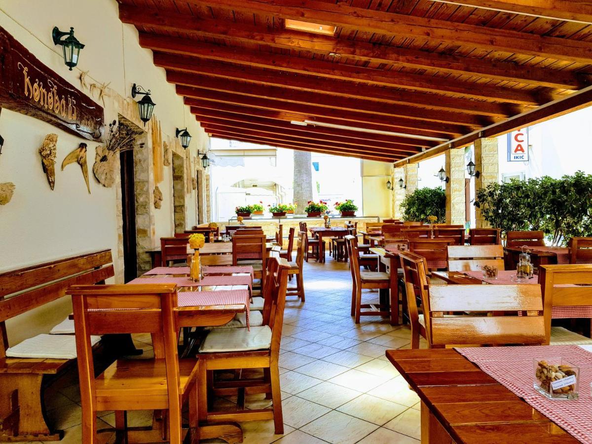 נובליה Villa Palcic מראה חיצוני תמונה
